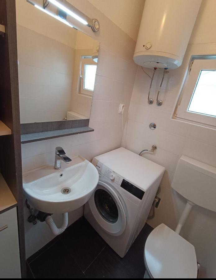 Apartman Brigita Apartment Biograd Na Moru Exterior photo